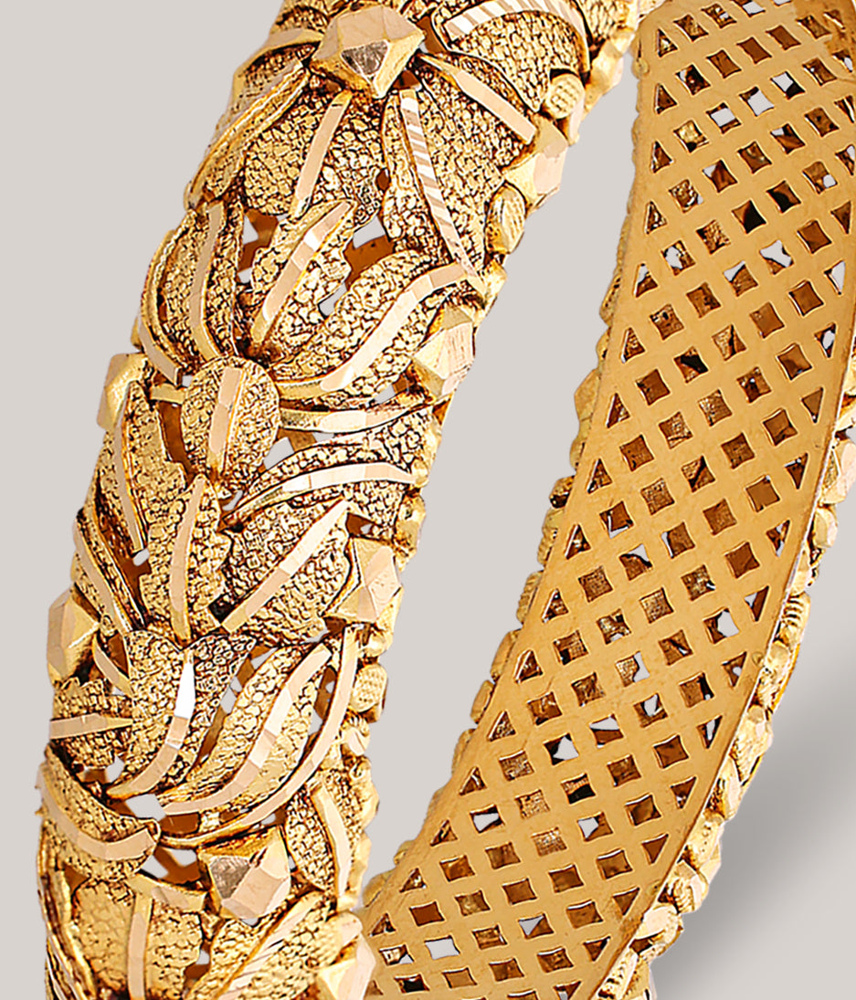 Structured Grid Gold Bangle