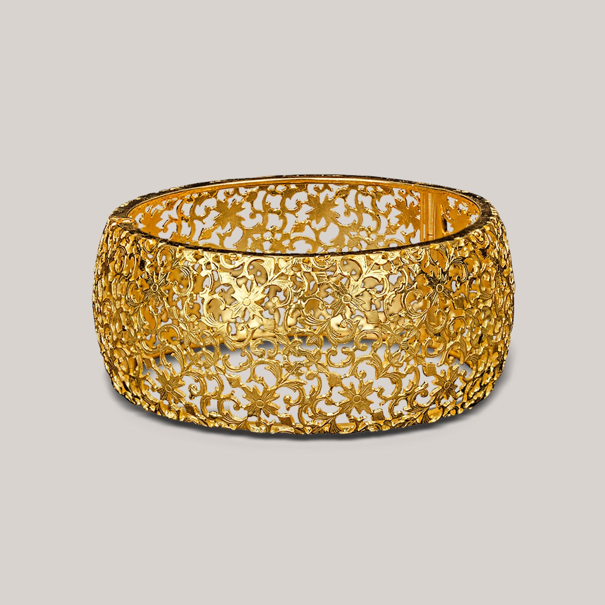 Translucent Carving Gold Bangle