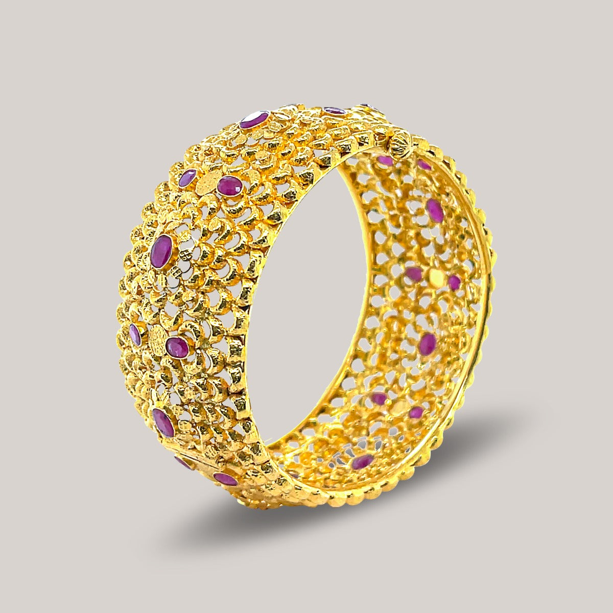 Ruby Petoncle Gold Bangle Set