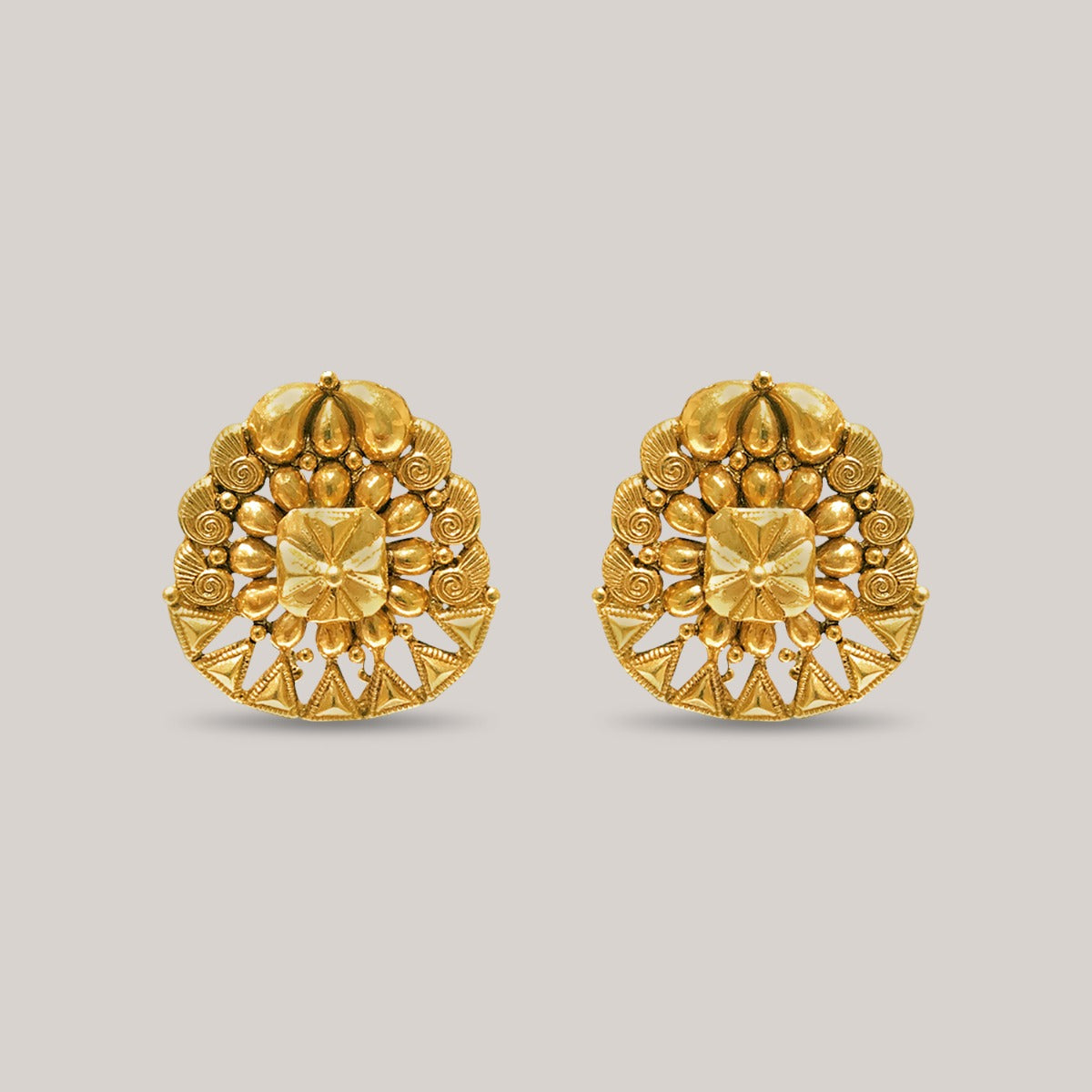 Dazzling Star Gold Earrings