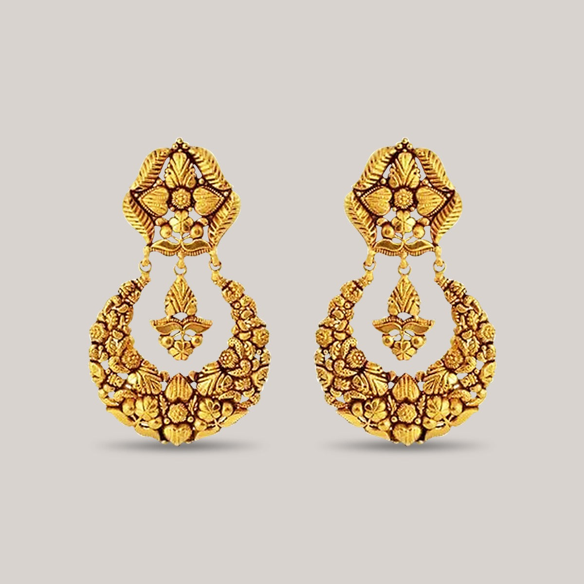 Valli Kundal Gold Earrings