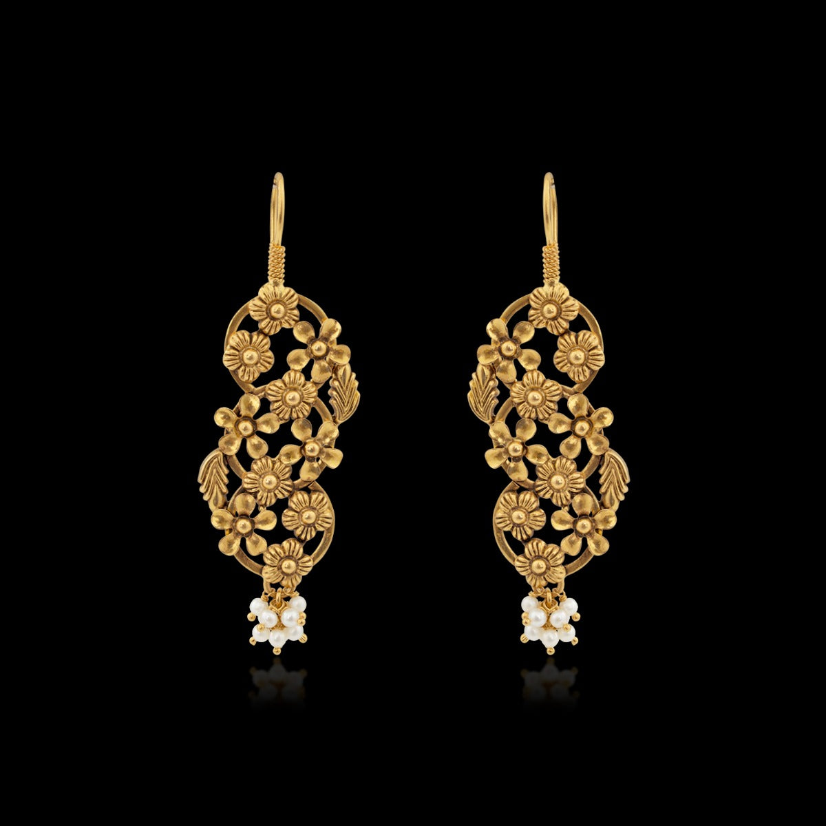 Trendy Pearl Earrings