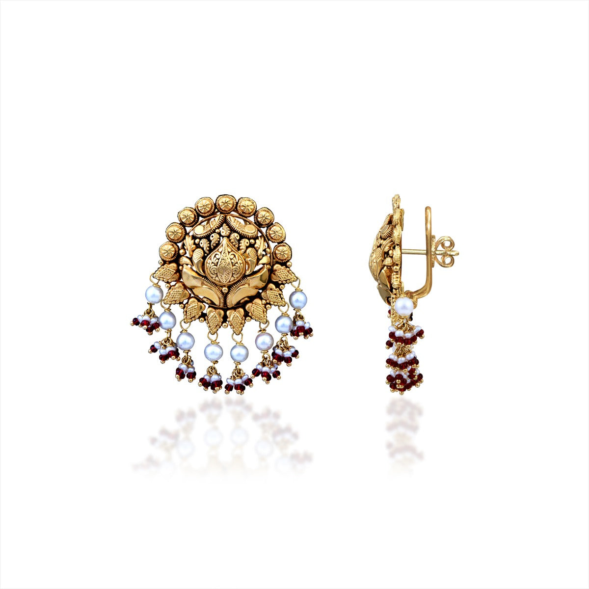 Akira Glow Gold Earrings