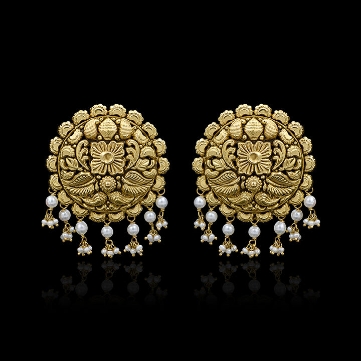 Leafy Motif Round Gold Earrings
