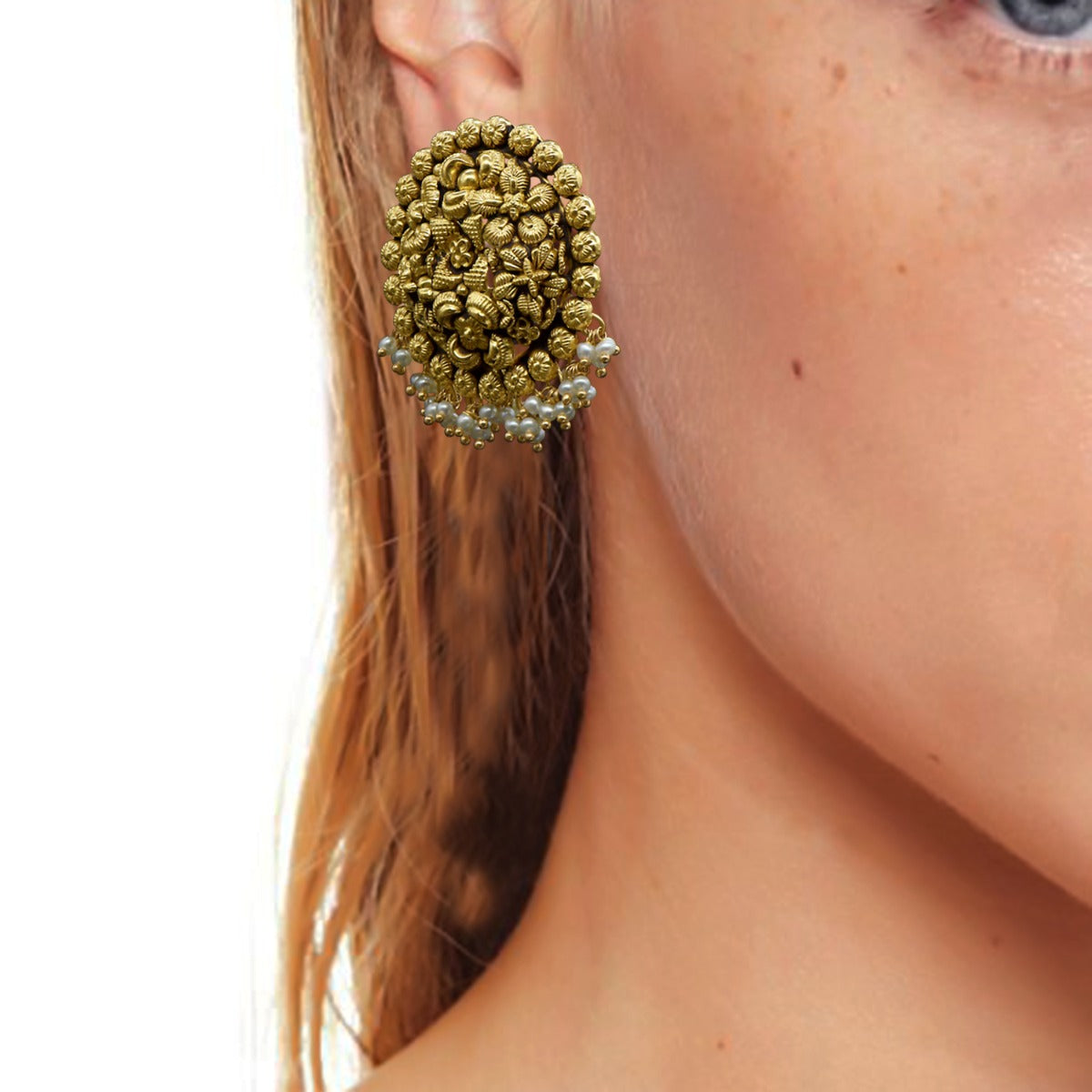 Majestic Traditional Gold Earrings