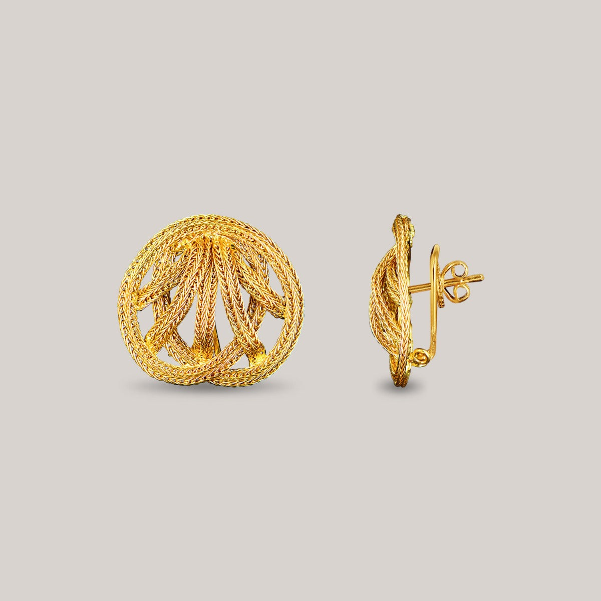 Loopy Troops Gold Necklace Set