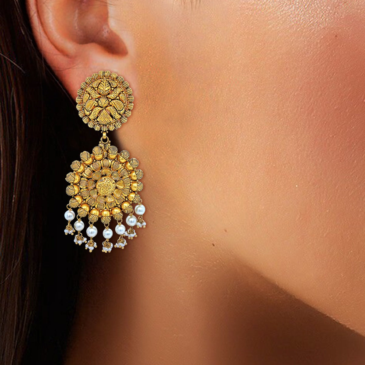 Gaura Floret Gold Earrings
