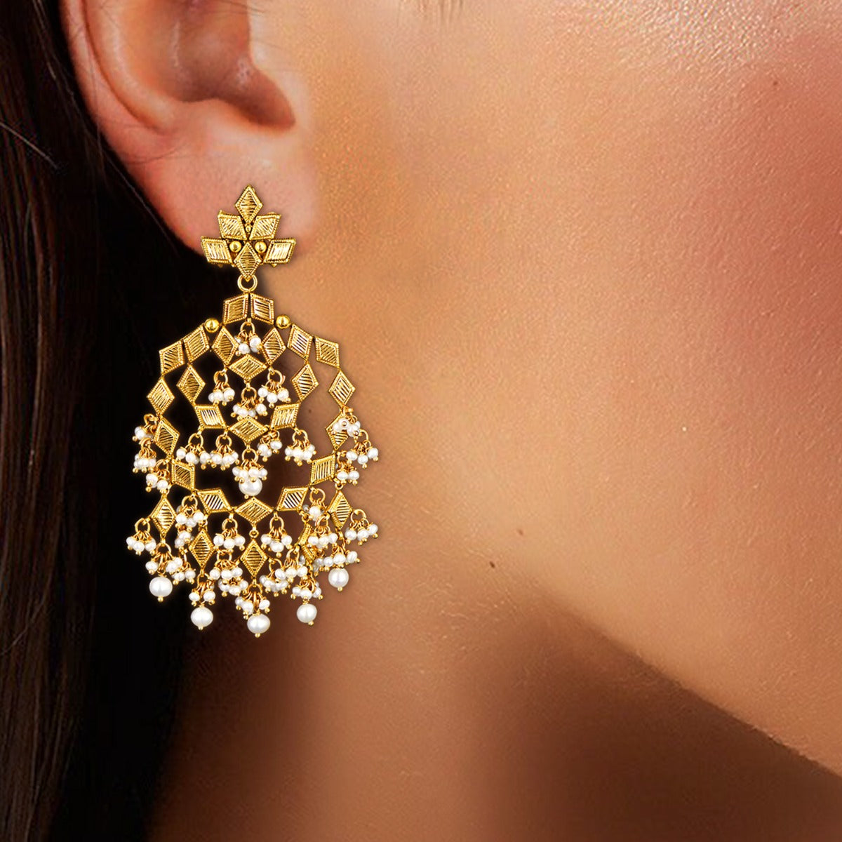 Sprinkling Rain Gold Necklace Set