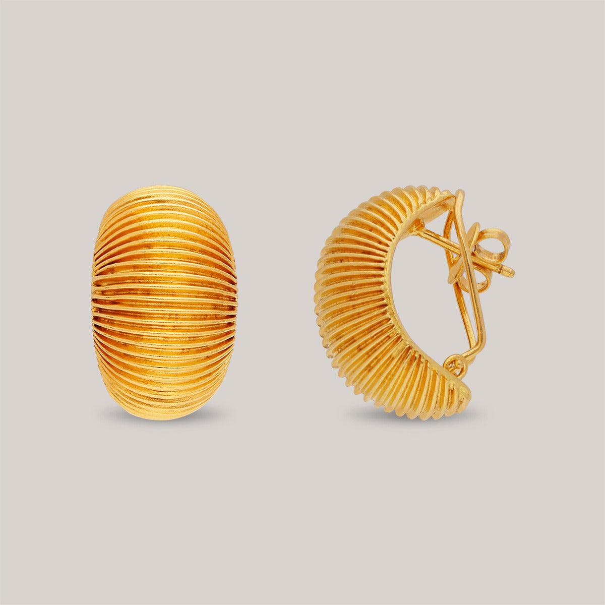 Coquille Gold Stud Earrings
