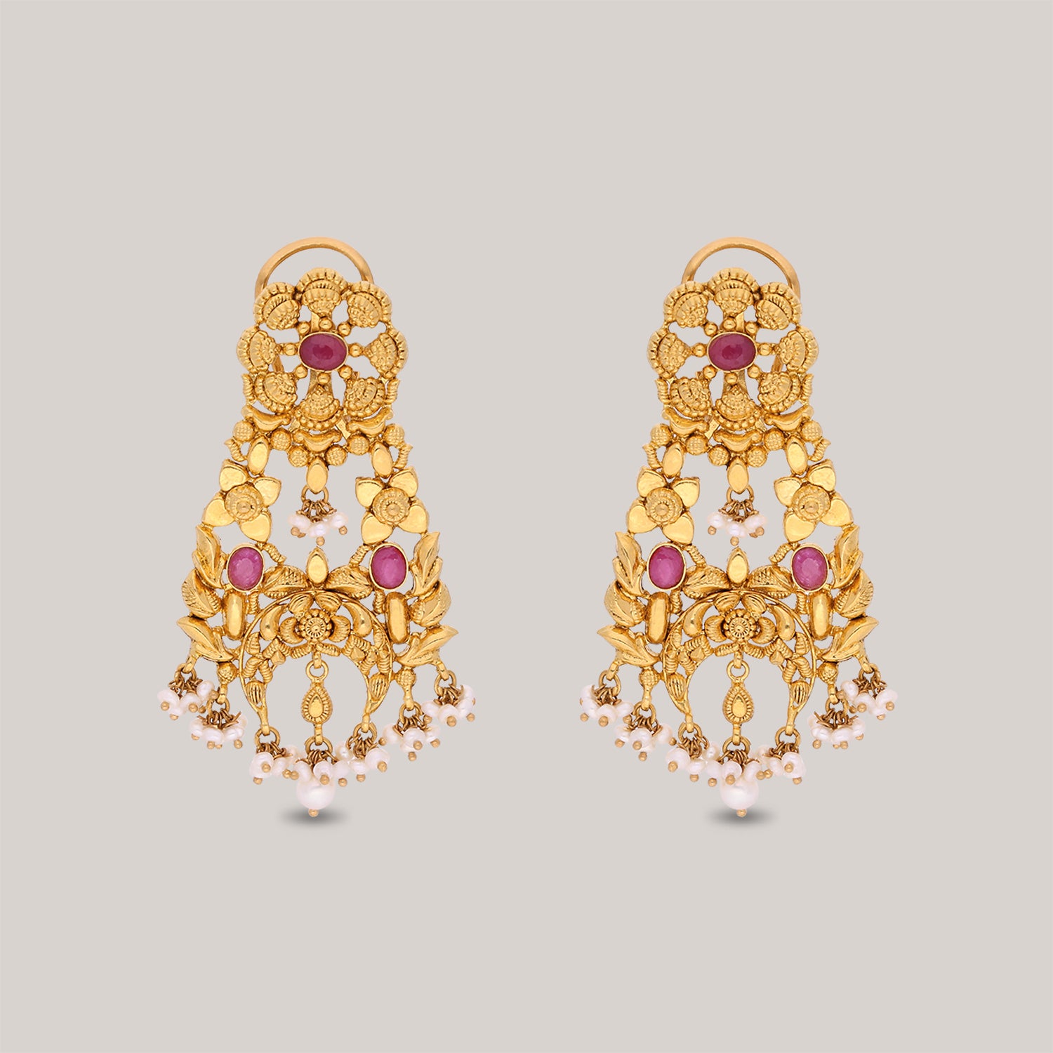 Reyah Gold Earrings