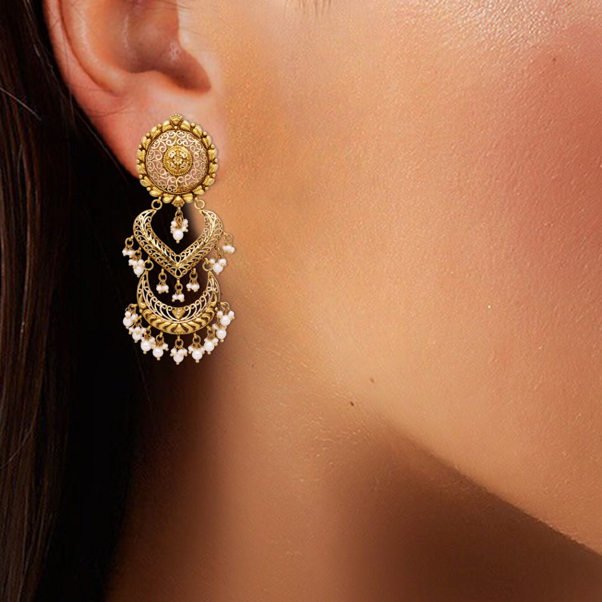 Kihaan Gold Earrings