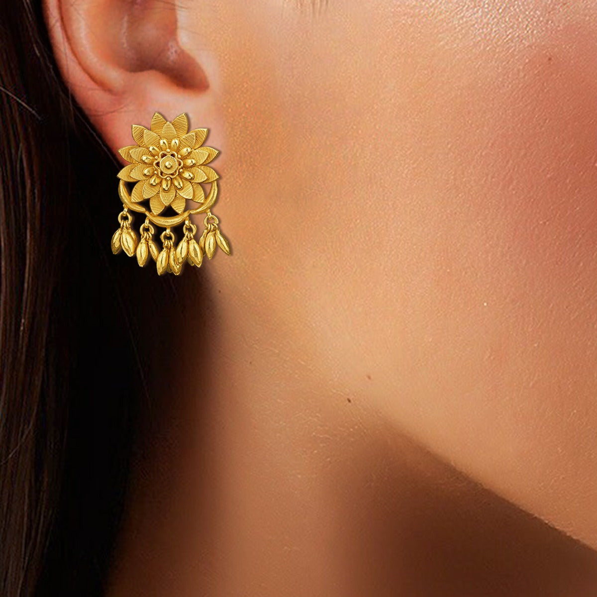 Blooming Chrysanthemum Gold Earrings