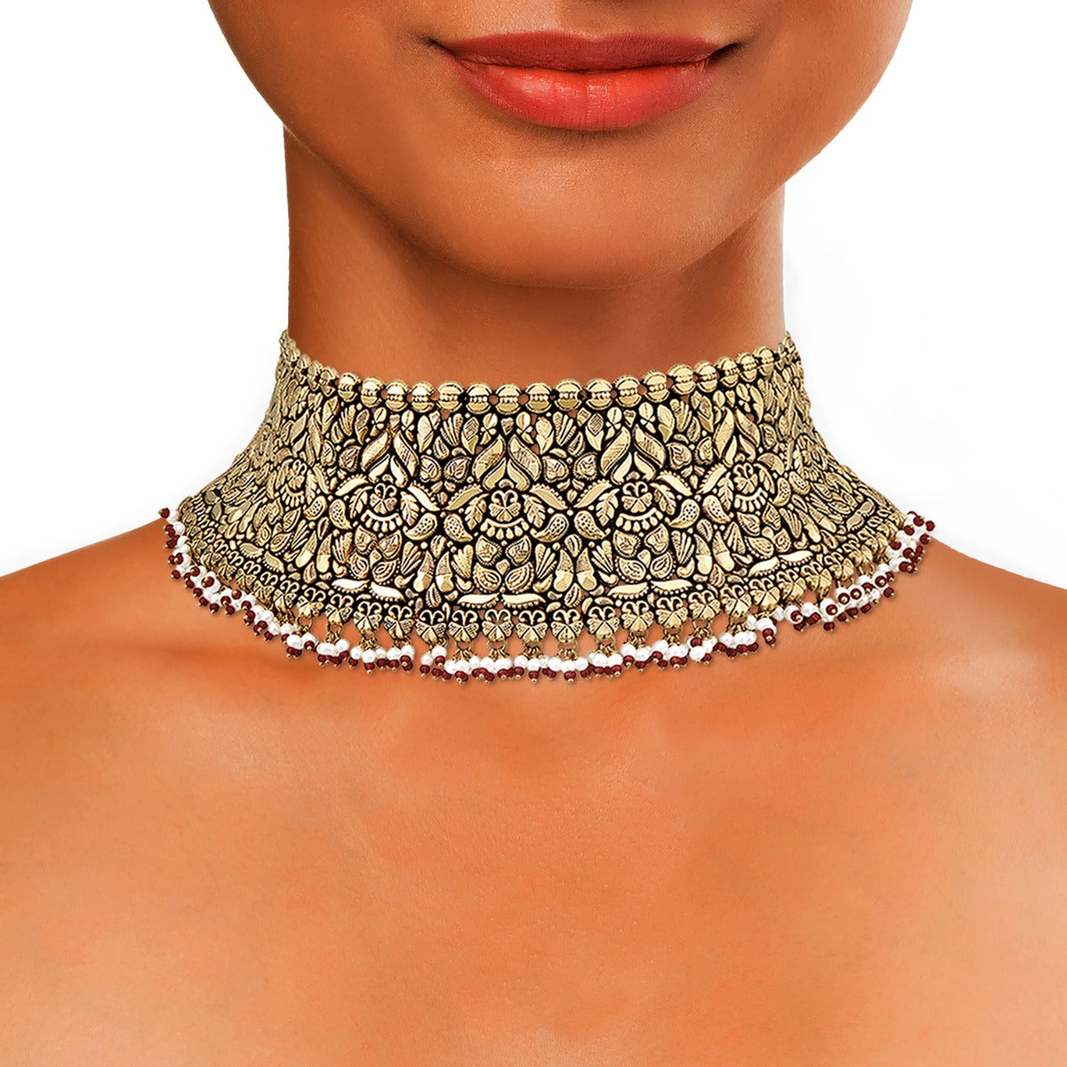 Korce Alluring Choker