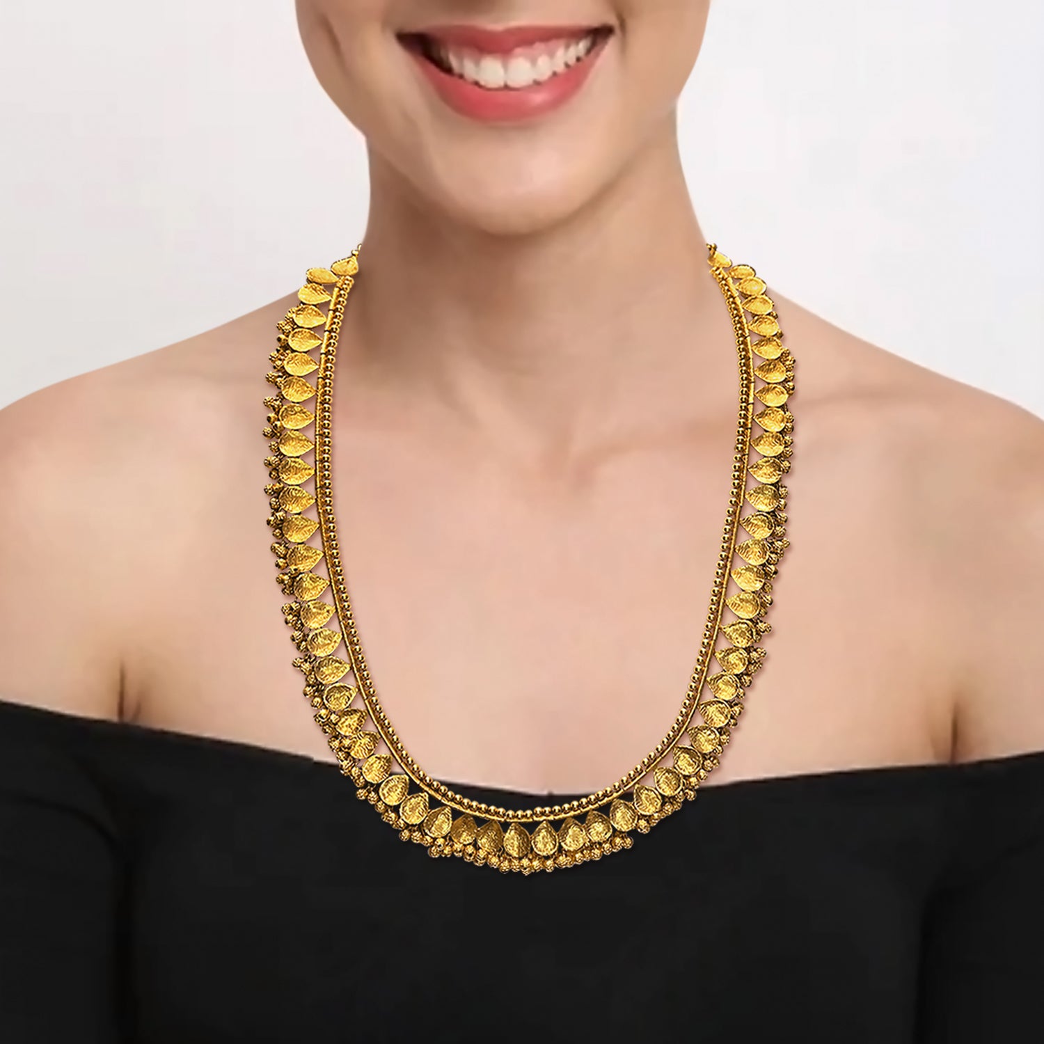 Nubia Gold Necklace