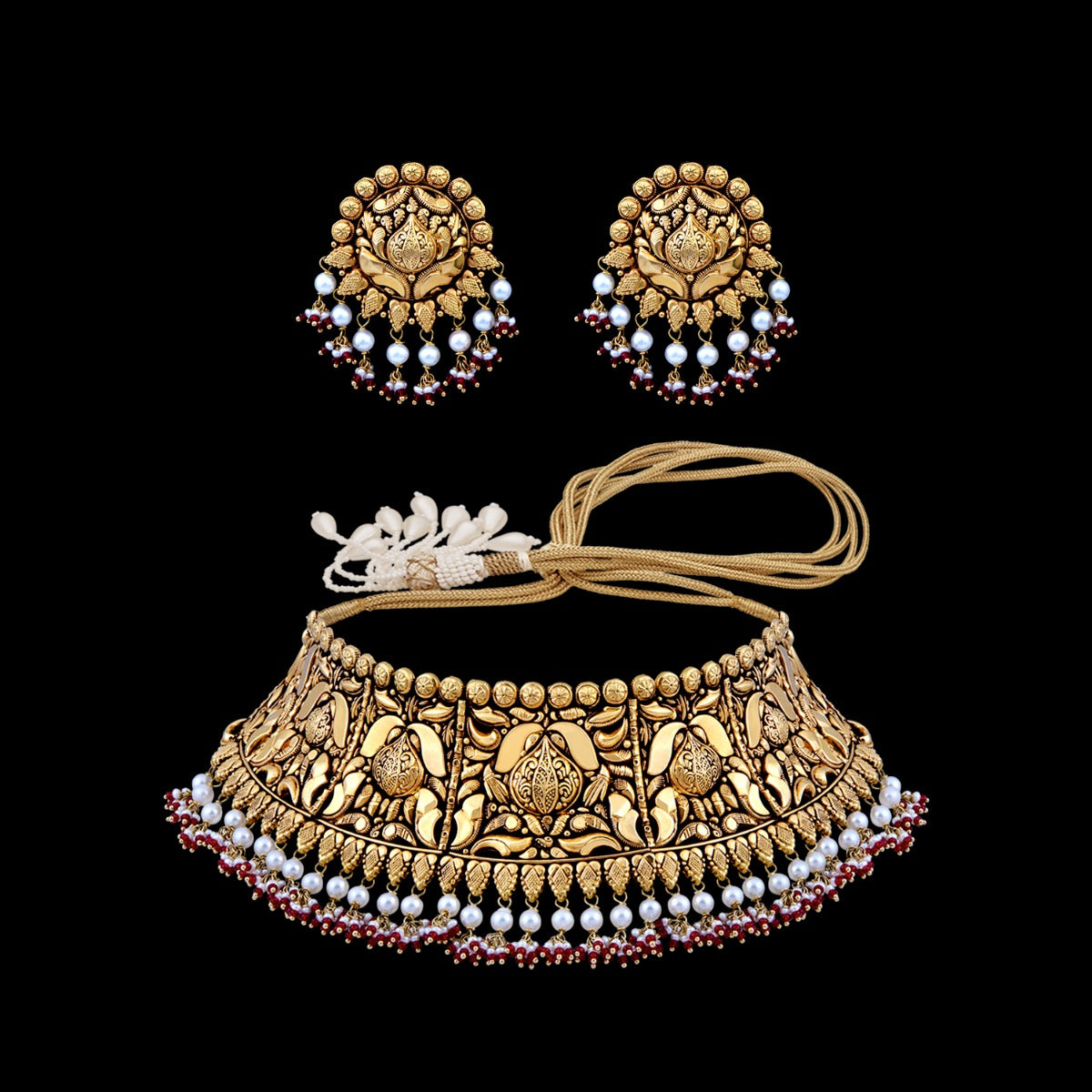Kavelia Gold Choker Set