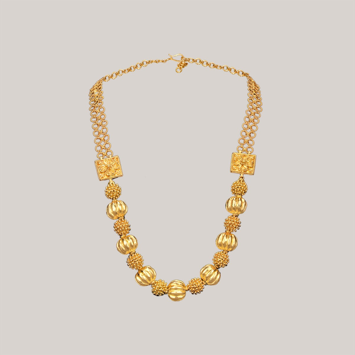Motif Curry Gold Necklace