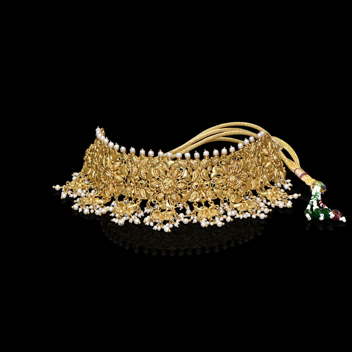 Thalaivi Gold Choker and Jhumka Set
