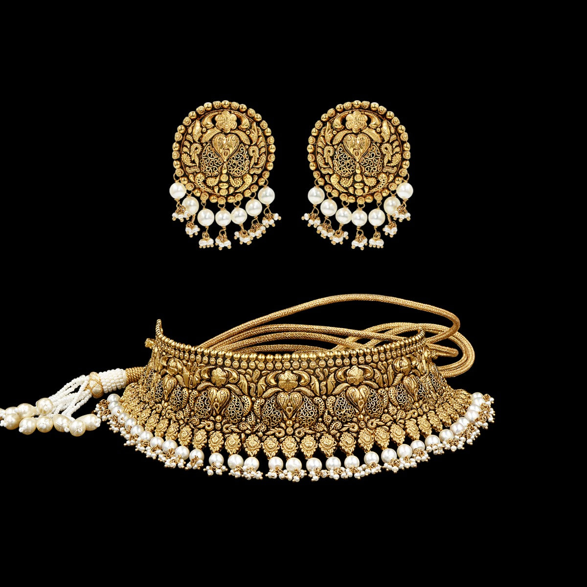 Elegant Gold Choker Set