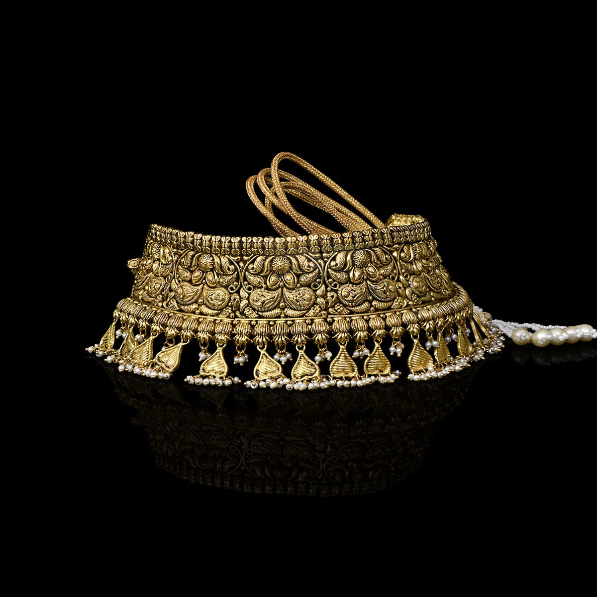 Bumble Gold Choker