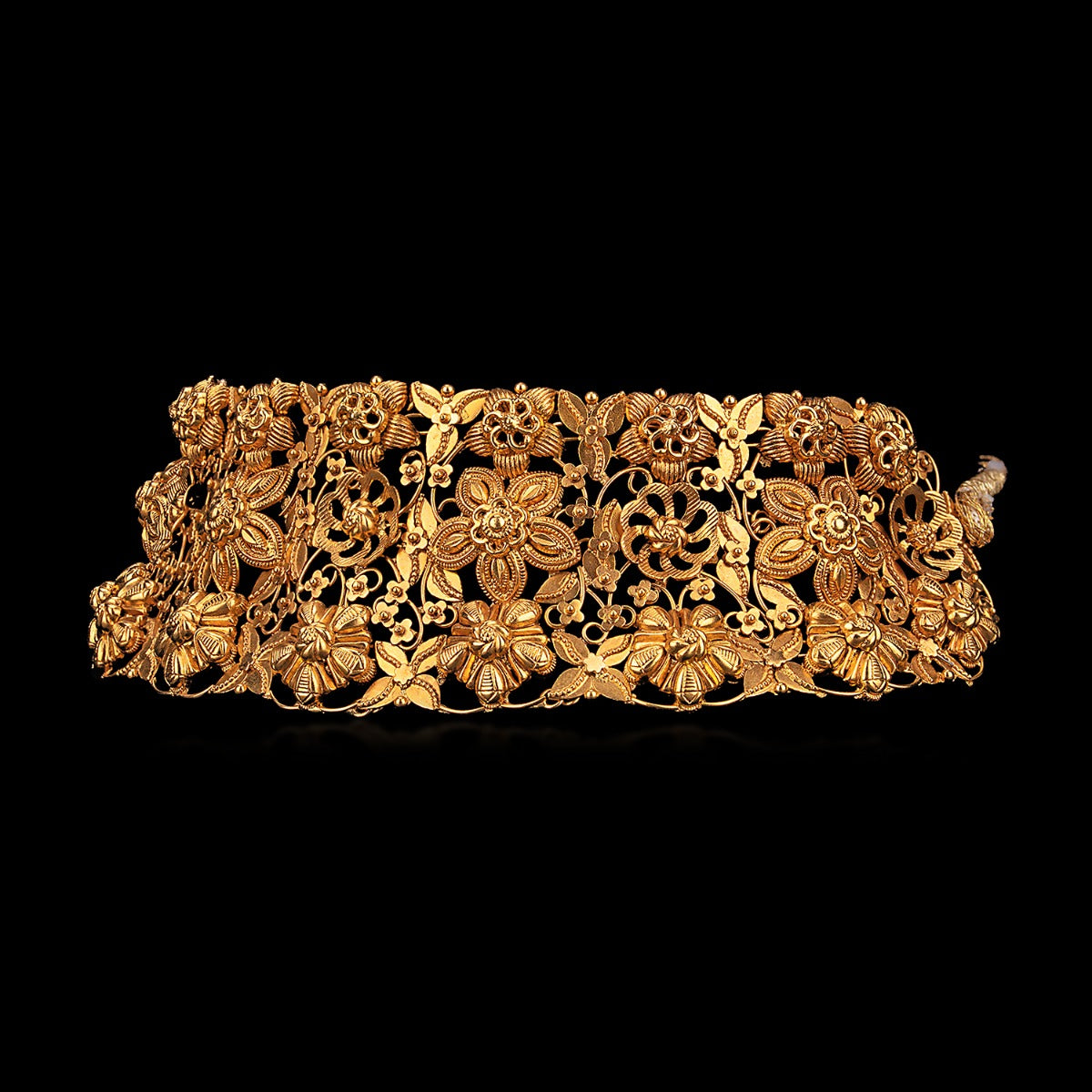 Windmill Winding Gold Choker