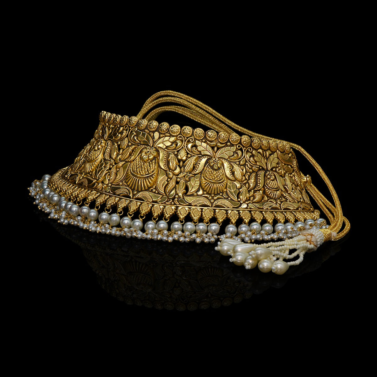 Flying Goddess Gold Choker