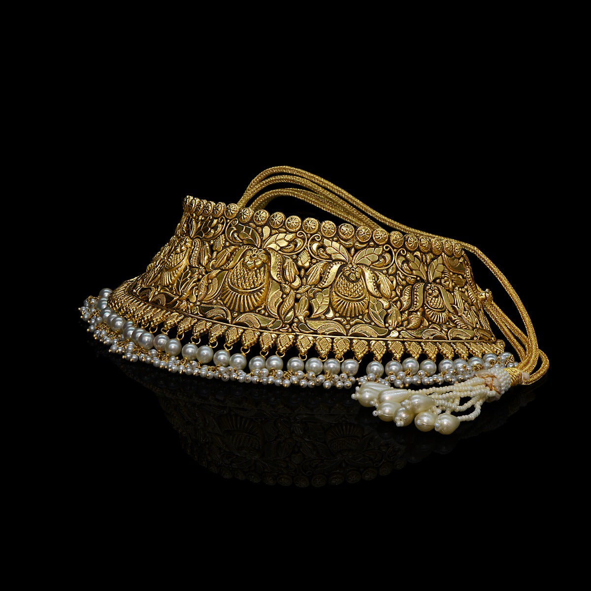 Flying Goddess Gold Choker Set