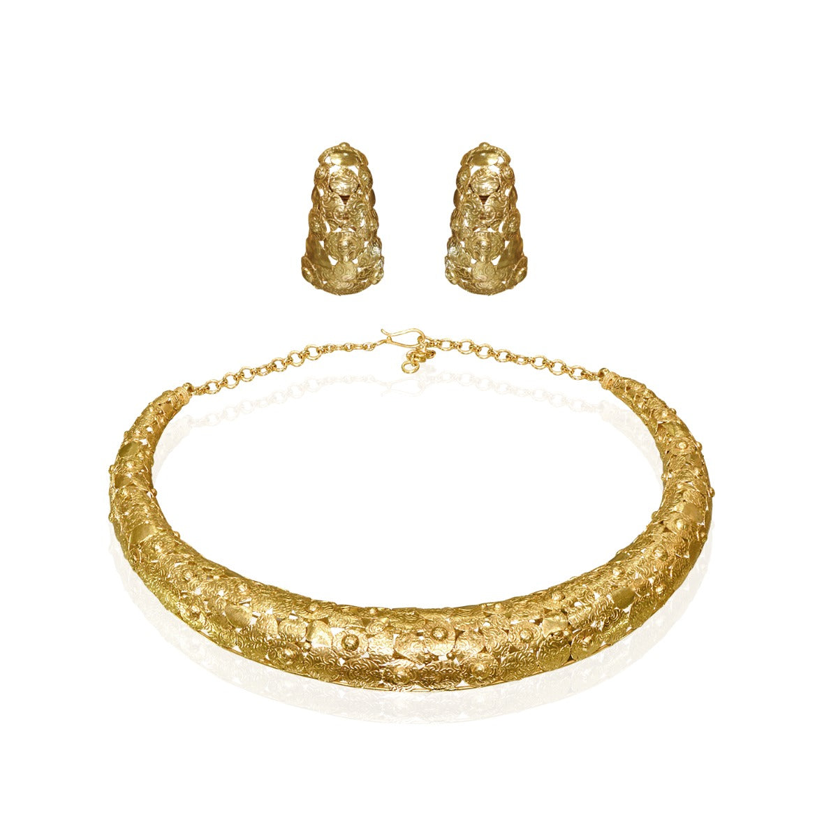 Clenched Abstract Gold Necklace Set