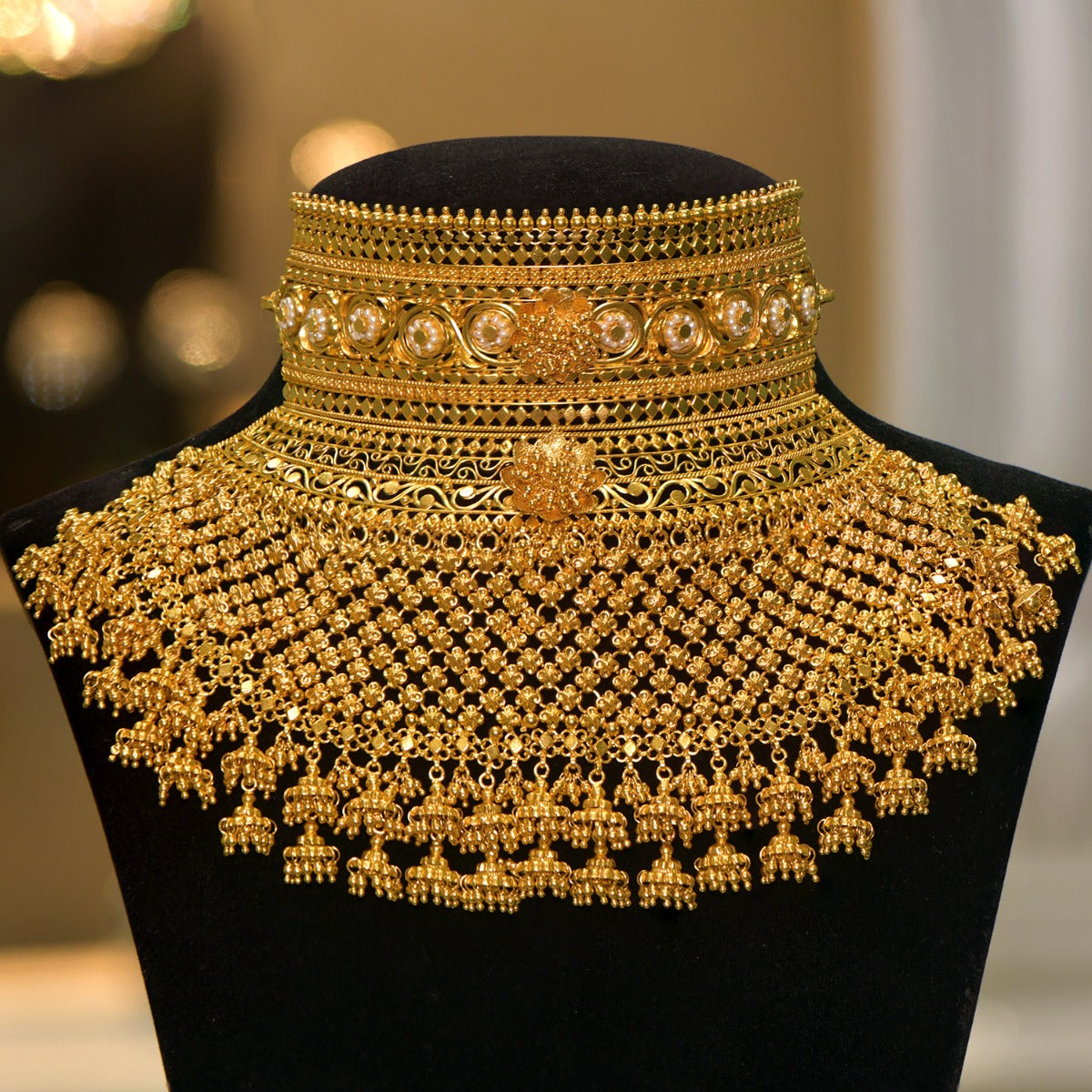 Countless Lilts Gold Adhiya Choker