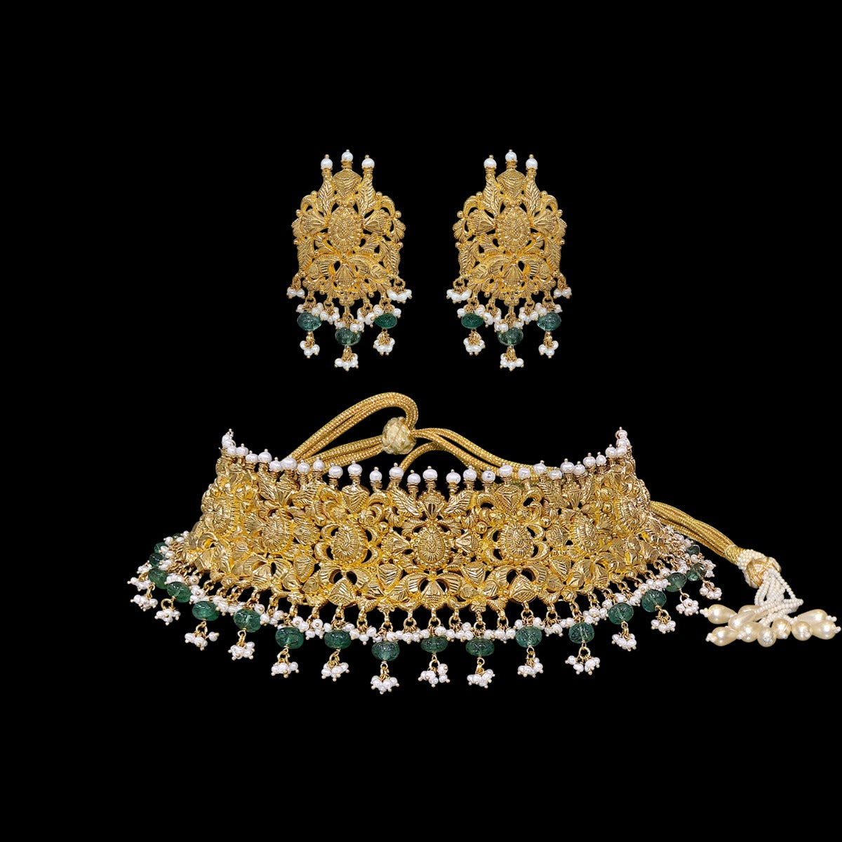Arbella Ornate Gold Choker Set
