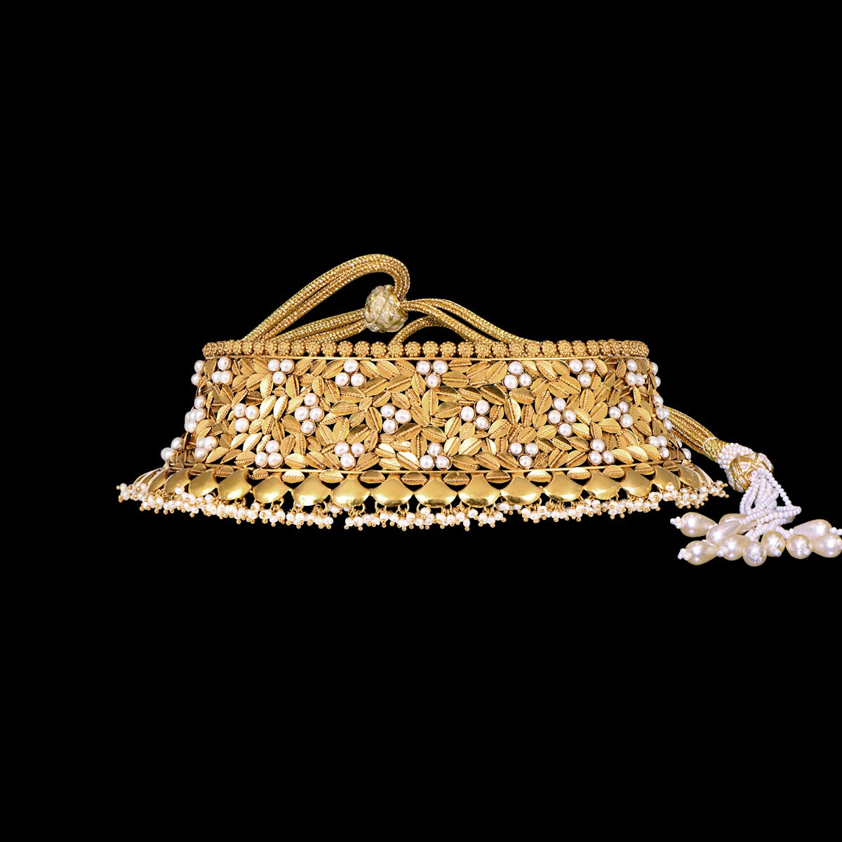 Indian Almond Pearl Choker