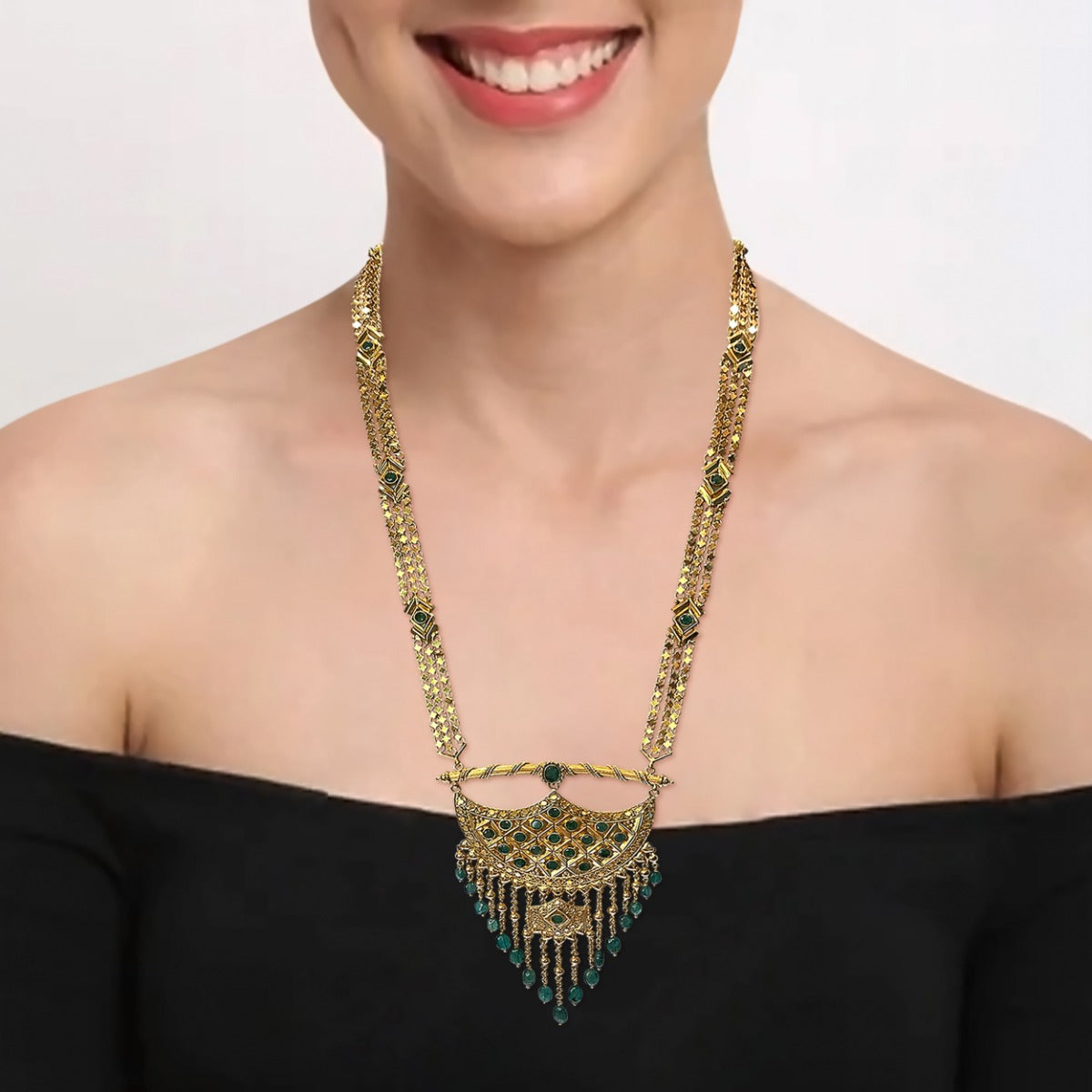 Zuraiya Gold Necklace