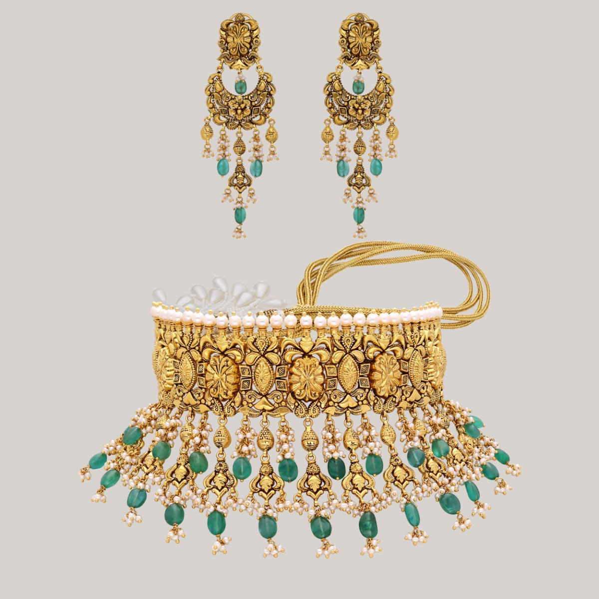 Detailed Bell Carves Gold Choker Set