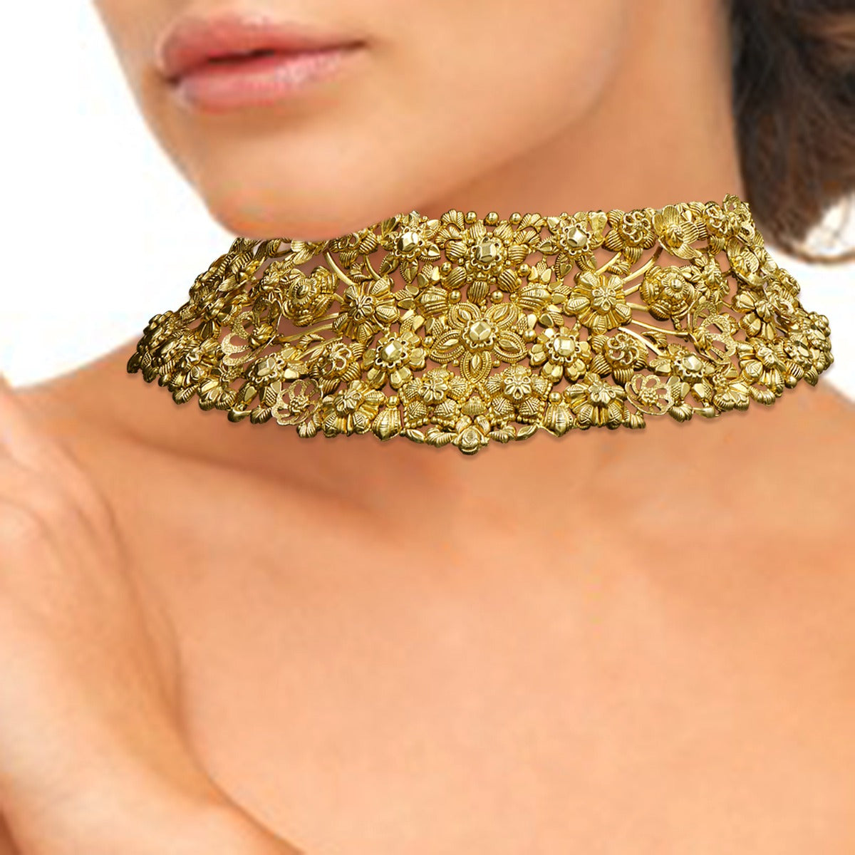 Traditional Temple Carving Gold Choker Set