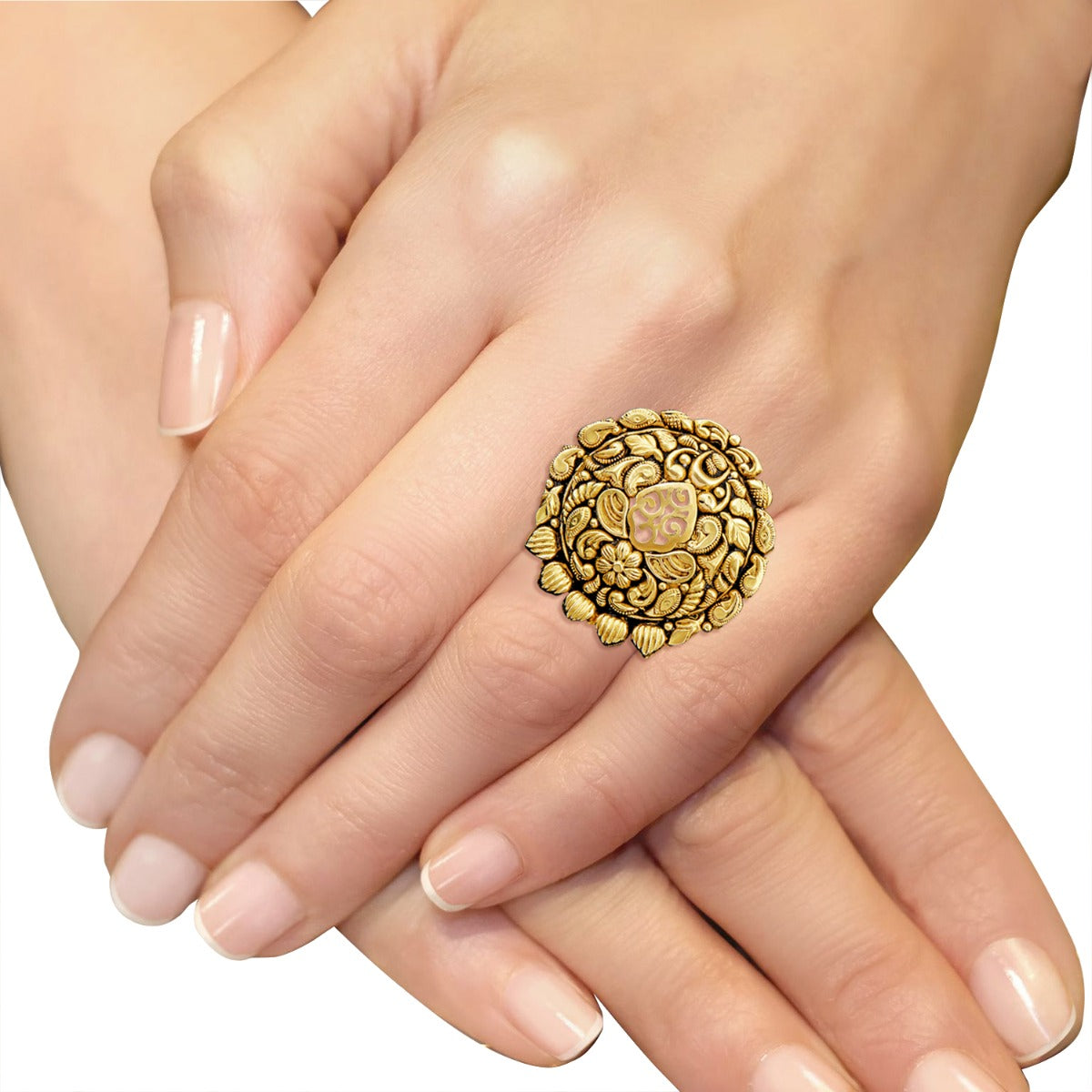 Backbone Leafy Gold Ring