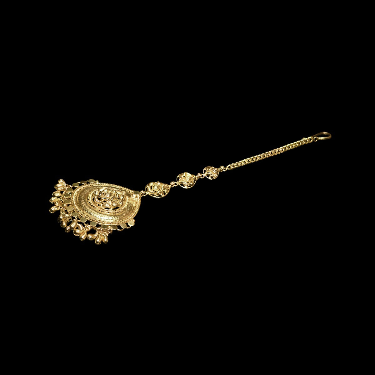 Dainty Three Dew Drop Maang Tikka