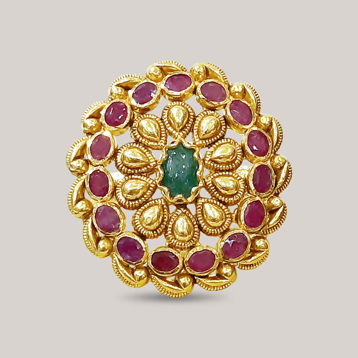 Charming Frond Gold Ring