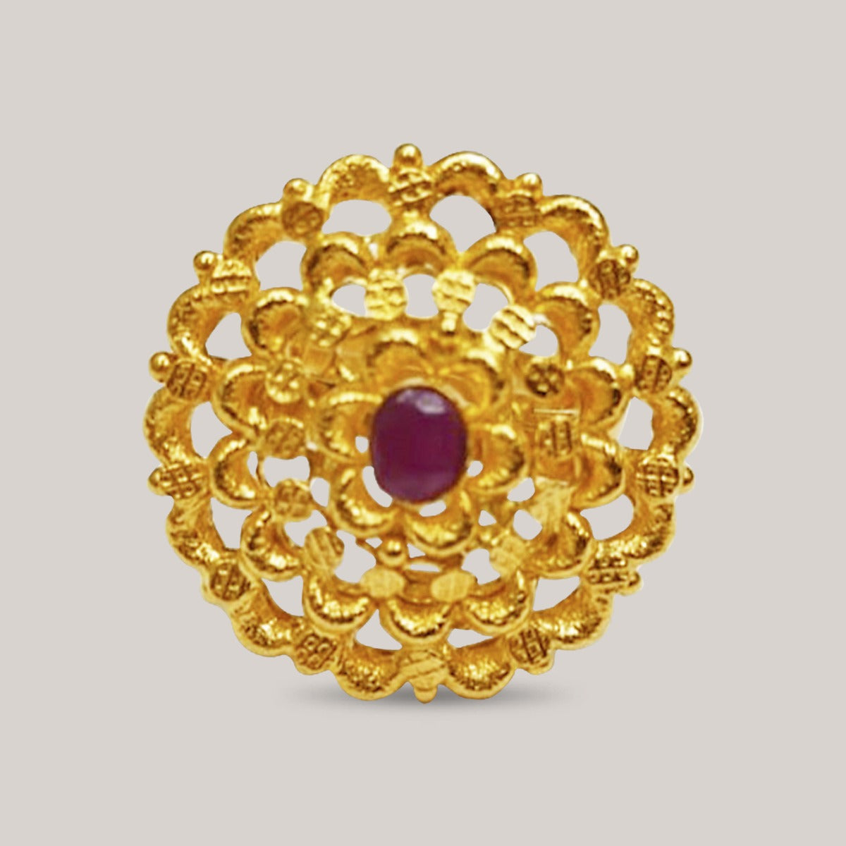 Scallop Ruby Gold Ring