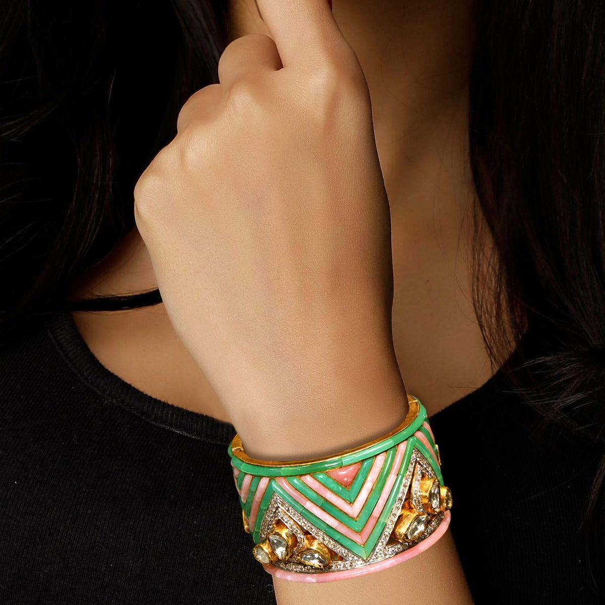 Edgy Design Polki Bangle