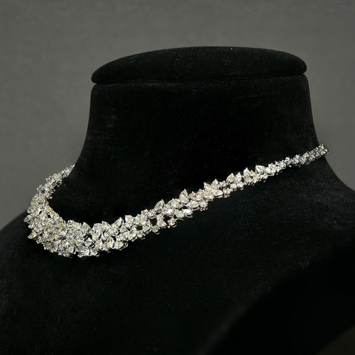 Princess Contour Diamond Necklace