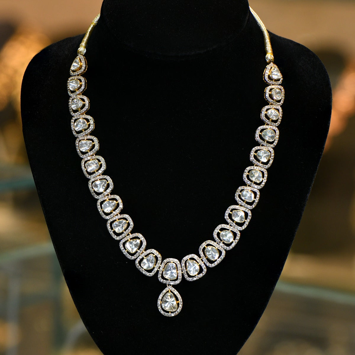 Evening Dazzle Polki Necklace Set