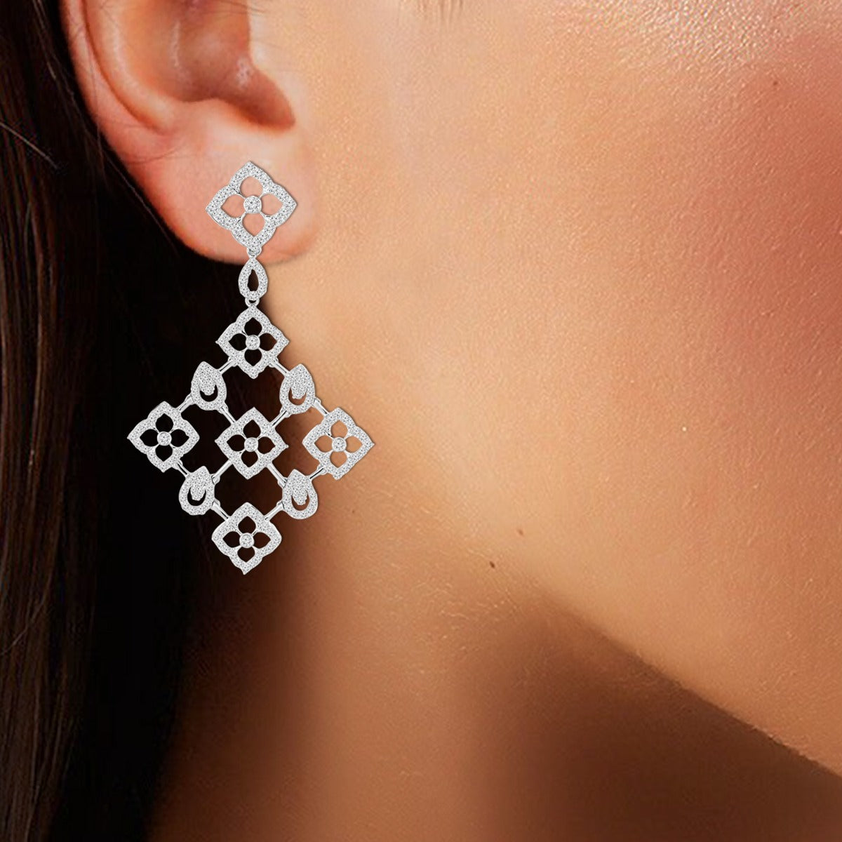 Floral Mesh Diamond Earrings