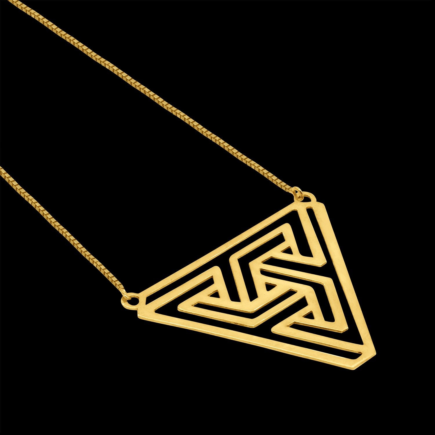Voguish Triangle Necklace