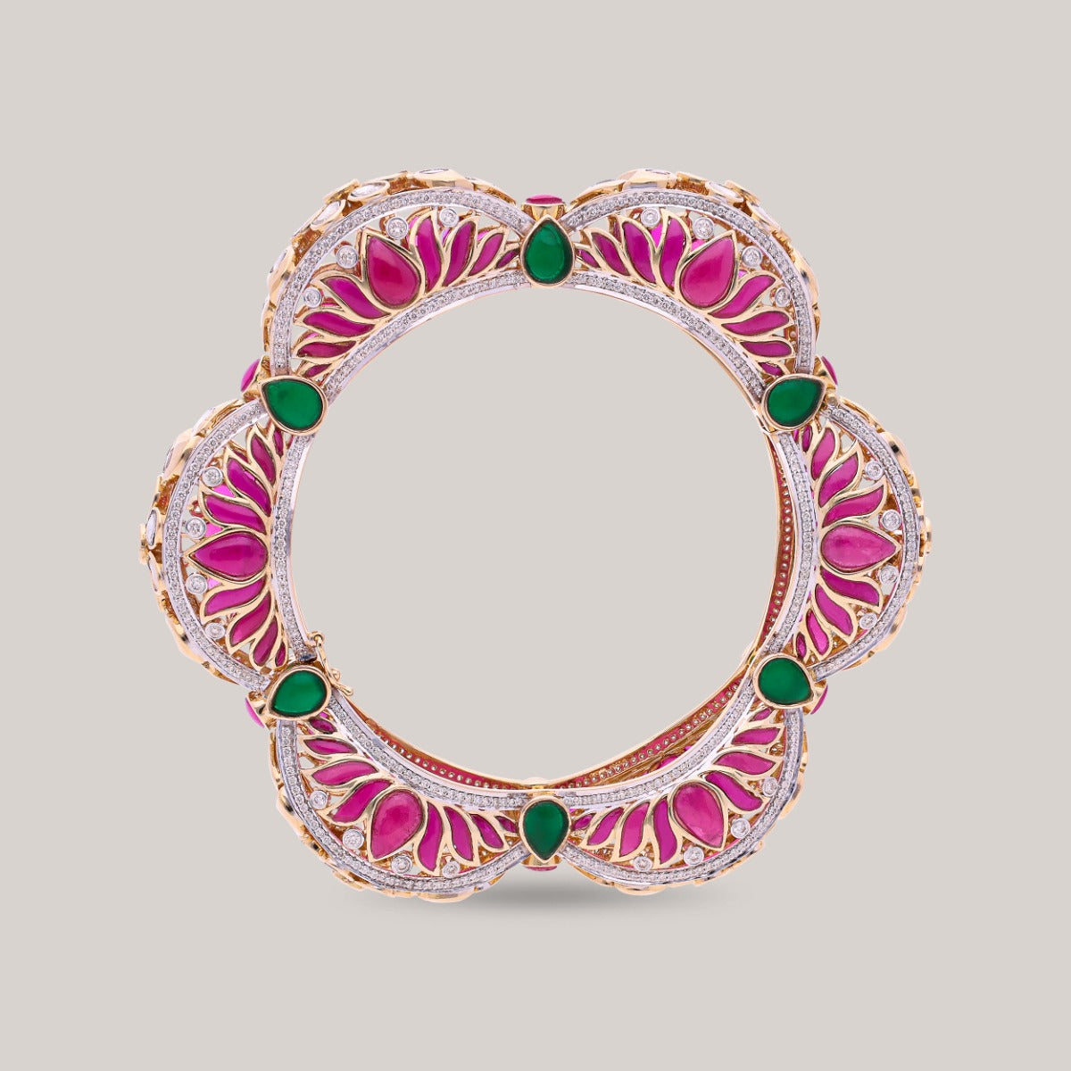 Geranium Diamond Bangle