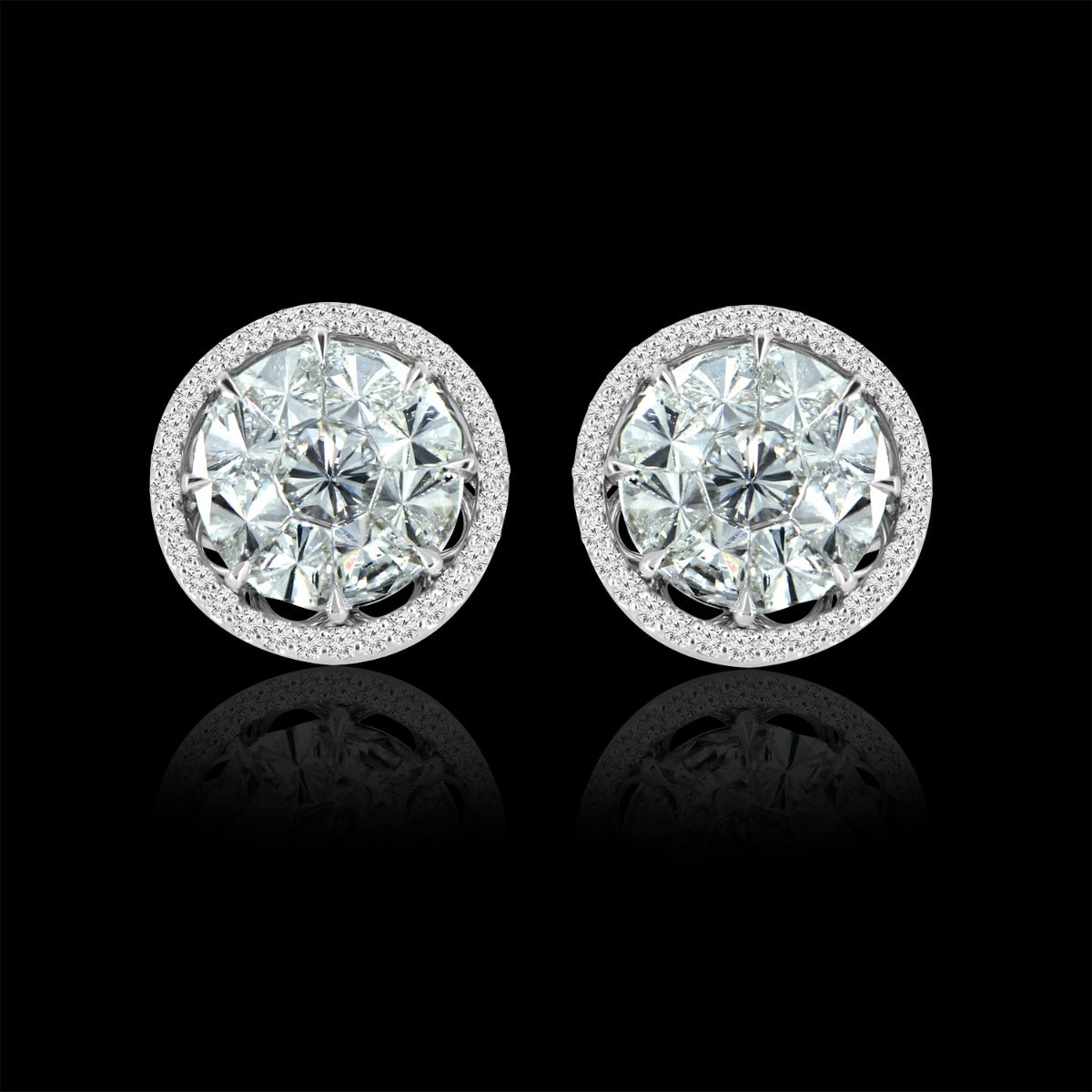 Round Shimmery Diamond Earrings