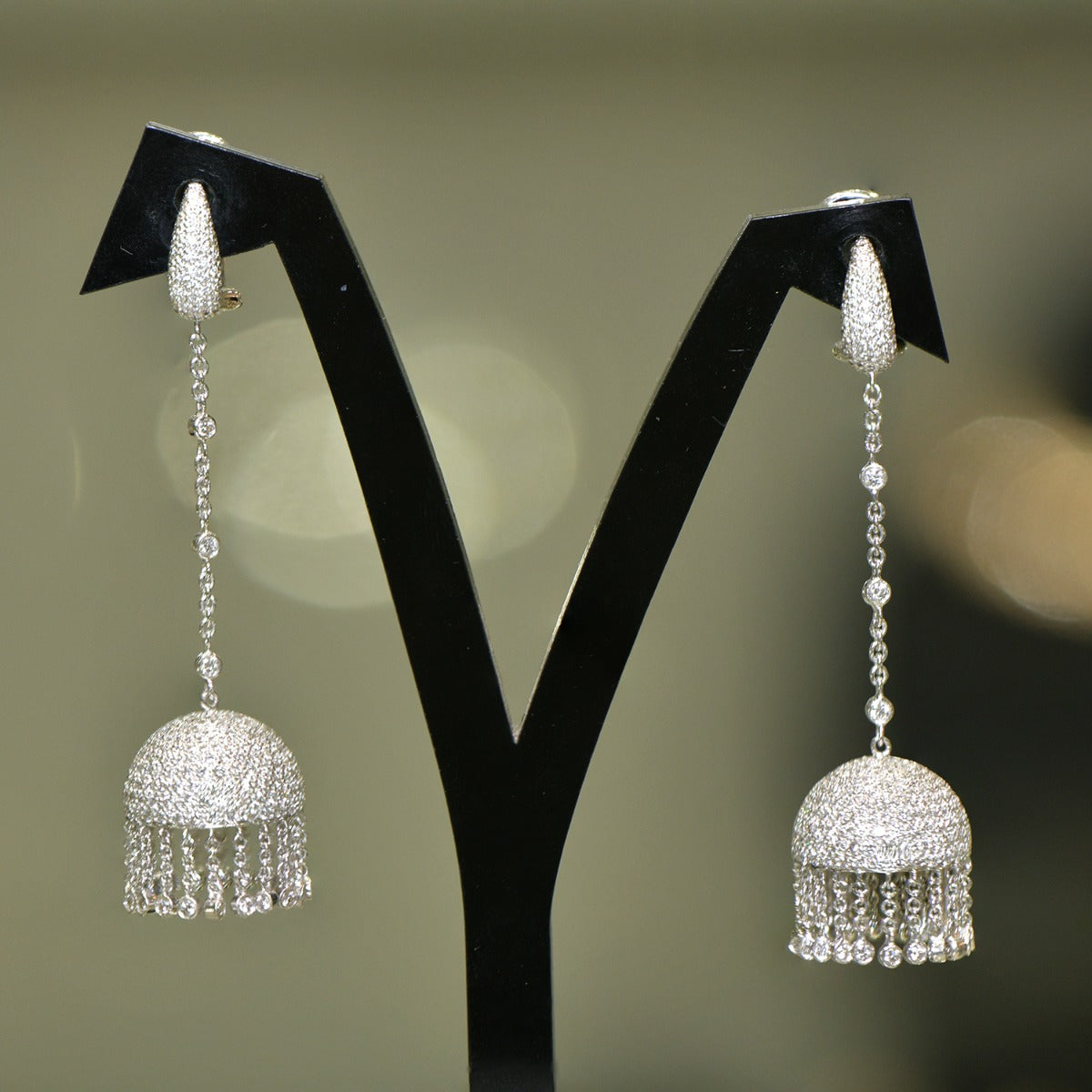 Chaandi White Diamond Earrings