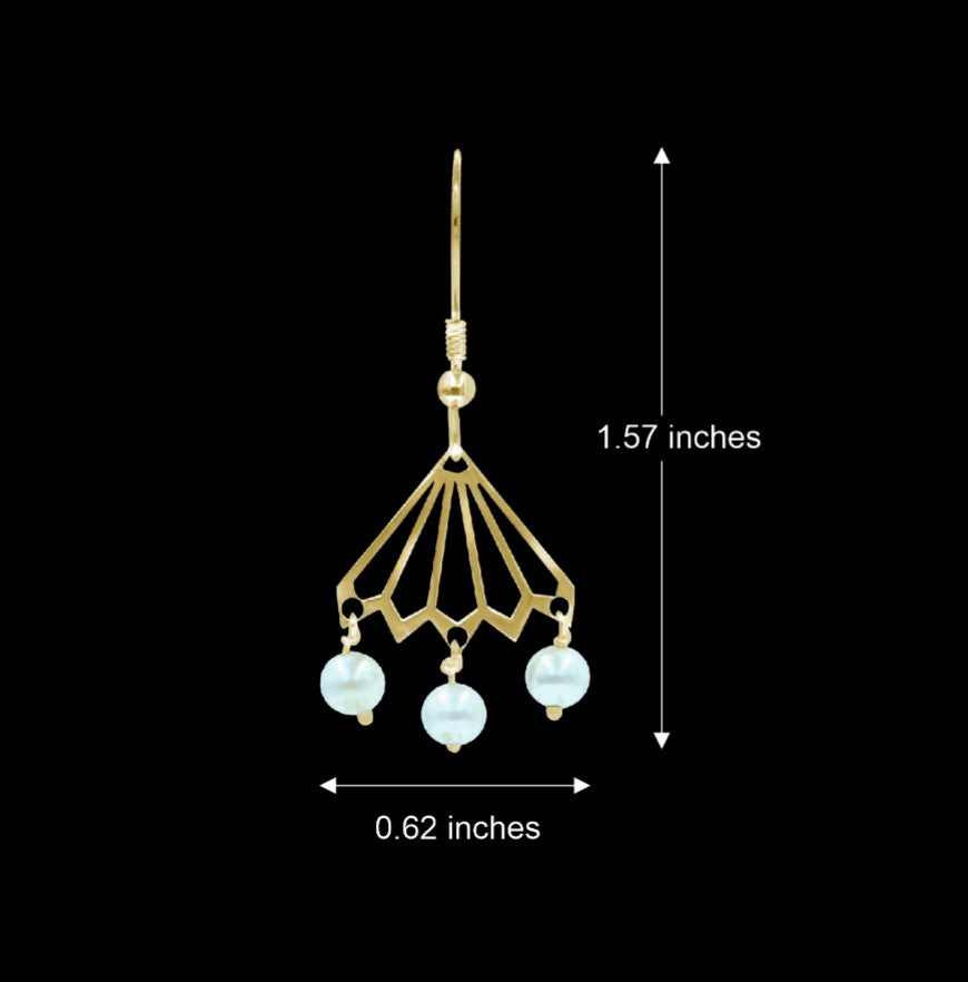 Pretty Pearl Earrings