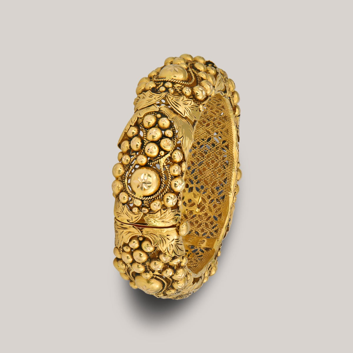 Glendale Gold Bangle