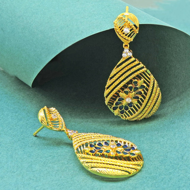 Olivia Clover Drop Earrings