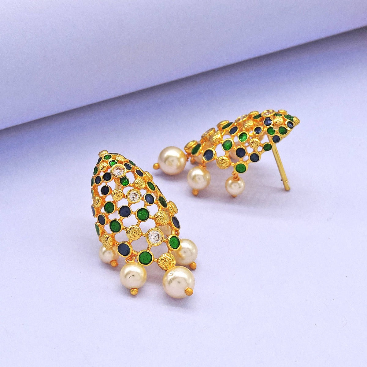 Scattered Miracle Plate Stud Earrings