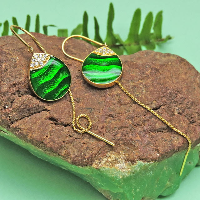 Green Dew Drop Enamel Sui Dhaga Earrings